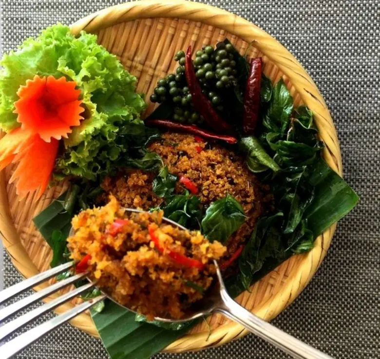 เมื้อกลางวันนี้ เราขอแนะนำอีกเมนูที่คุณต้...