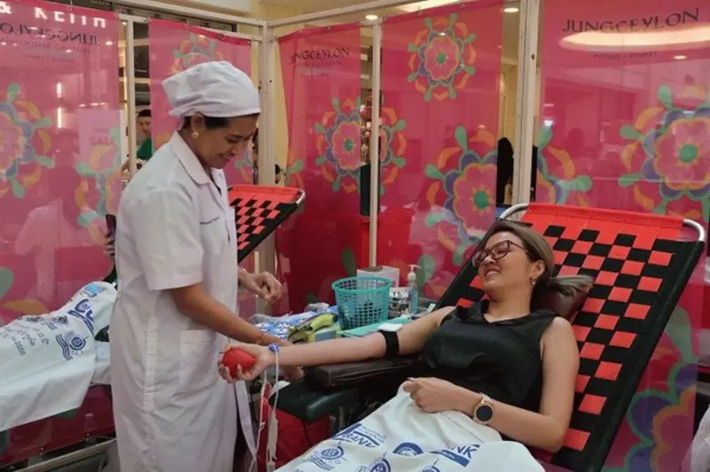 ศูนย์การค้าจังซีลอน ป่าตอง ภูเก็ต ร่วมกับ...