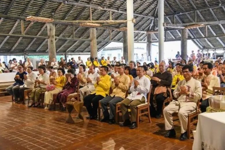 “มูลนิธิแม่ฟ้าหลวงฯ” จัด “พิธีสระเกล้าดำหัวตามประเพณีล้านนาโบราณ” หวังสืบสานวัฒนธรรมอันทรงคุณค่าส่งต่อคนรุ่นหลัง
