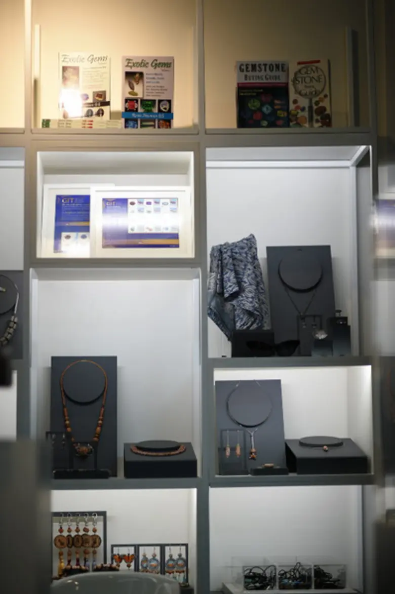 GIT TEMP Pop-Up Store ศูนย์รวมการออกแบบร่วมสมัยด้านอัญมณีและเครื่องประดับ แห่งใหม่ ใจกลางสีลม