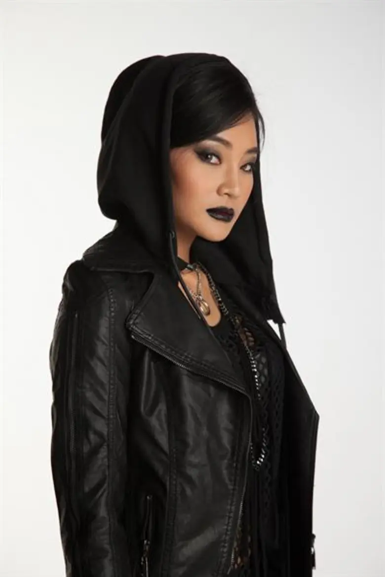 “นุ้ย เกศริน” เข่าเจ็บ ไร้อุปสรรค ปรับท่าบู๊ลุยบทแวมไพร์ปิดตาฆ่าดะ ใน “รสริน ล่าแวมไพร์”