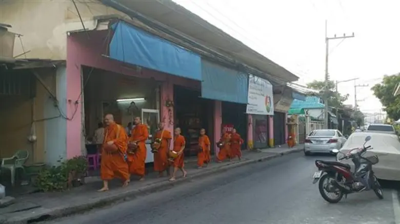 Bike Finder Ride To Local ปั่นจักรยานล่องท่องเมืองกาญจน์