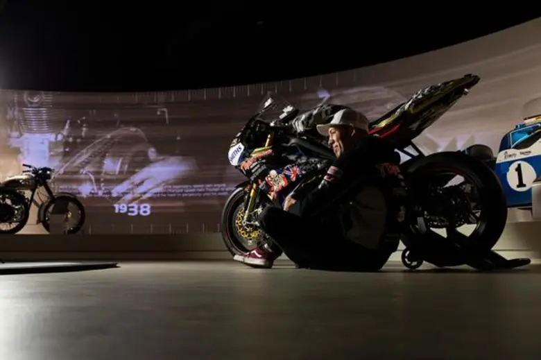 “ไทรอัมพ์ มอเตอร์ไซเคิลส์” สนับสนุนการแข่งขันรถมอเตอร์ไซค์รายการ “ซูเปอร์สปอร์ต 2019”