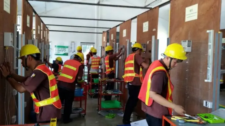 ภาพข่าว: สนพ.กำแพงเพชร ทดสอบมาตรฐานฝีมือแรงงานแห่งชาติ สาขาช่างไฟฟ้าภายในอาคาร