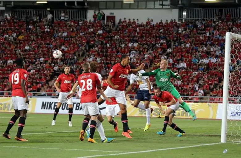 สุดยิ่งใหญ่!!!" สิงห์ นำเสื้อในตำนาน จัดแสดงนิทรรศการเสื้อฟุตบอลครั้งแรกของเอเชีย  “Classic Football Shirts” ขนชุดแข่งดังมาเพียบ