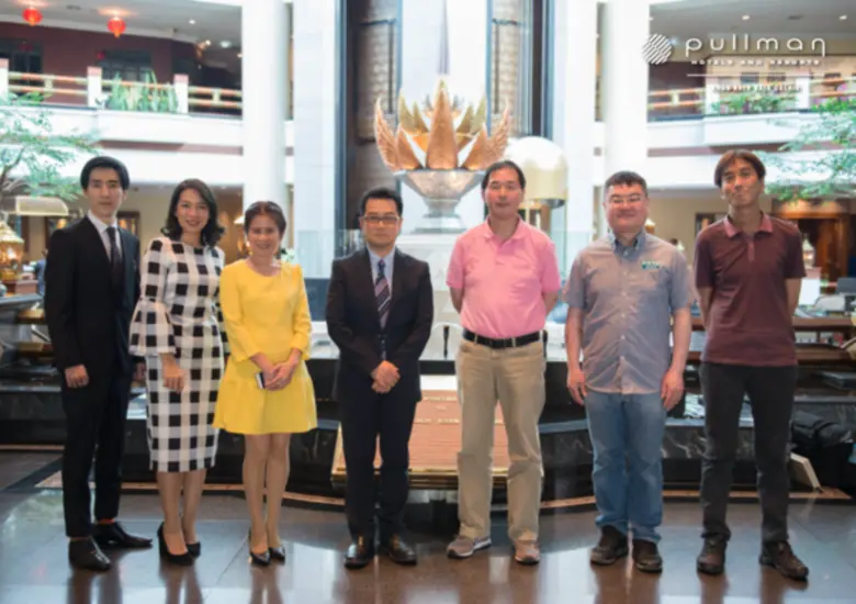 มร.สแตนลีย์ ชาน ผู้จัดการใหญ่ โรงแรมพูลแม...