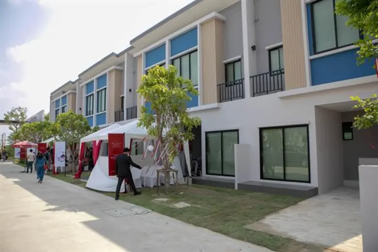 รีโว เอสเตท จับมือยักษ์ใหญ่ด้านอสังหาริมทรัพย์จากประเทศญี่ปุ่น “ซีอาร์ส โฮม” พัฒนาโครงการที่อยู่อาศัย แนวราบครั้งแรกในประเทศไทย