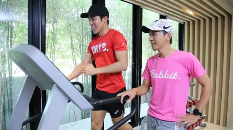 ถอดหมด!! "AW(AKE) เอกชวนฟิต (อะเวค เอกชวน...