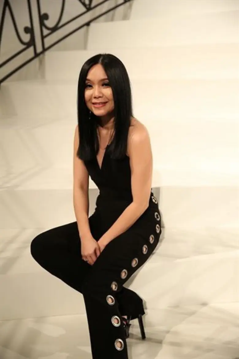 เป็นผู้บริหารหญิงเก่งที่ไม่หยุดนิ่งจริงๆ ...