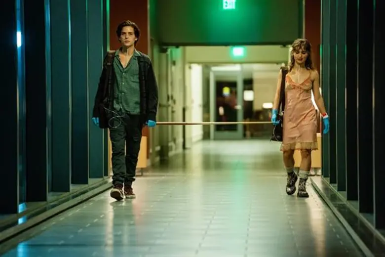 ไม่อยากให้คอหนังรักชาวไทยพลาด! คอนเฟิร์มความดีงาม “FIVE FEET APART” ติดท็อป 5 บ็อกซ์ออฟฟิศอเมริกา 3 สัปดาห์ซ้อน ทำเงินทั่วโลกทะลุ 10 เท่าของทุนสร้าง