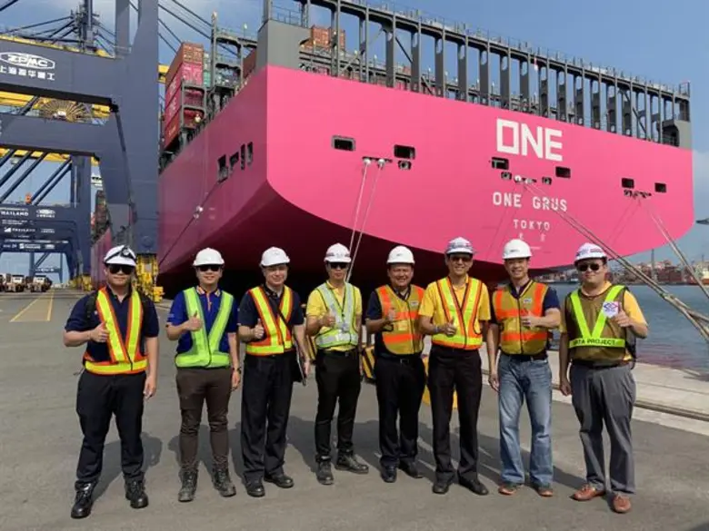 การรถไฟฟ้าขนส่งมวลชนแห่งประเทศไทย หรือ รฟ...