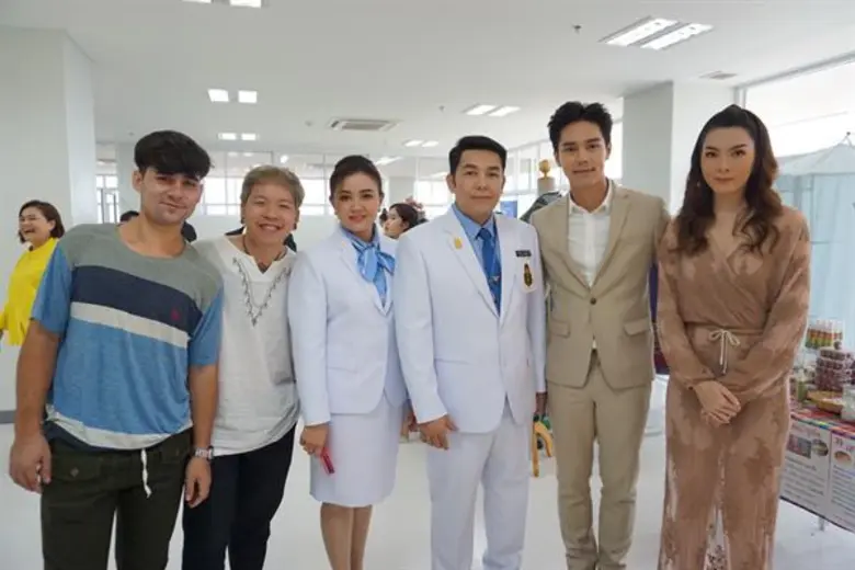 มูลนิธิ LOVE TO CARE ร่วมกับ สมาคมแพทย์ไท...