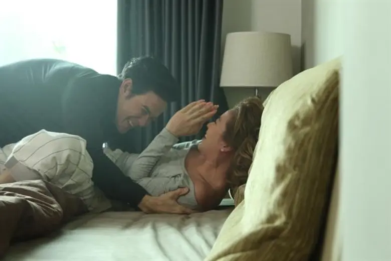 “เจ” หื่นปล้ำ “เชียร์” จนร้องขอชีวิต “แอนดริว” บุกช่วย ซัดกันเละ