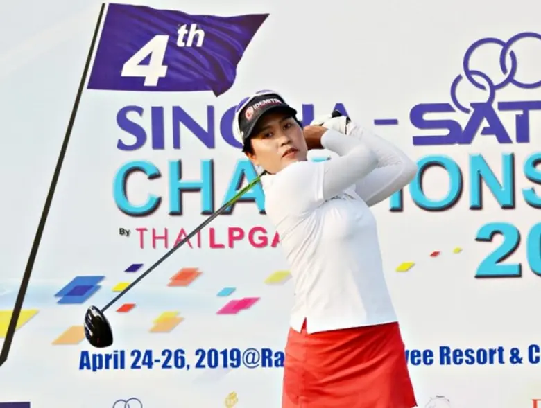 สราพร แช่มช้อย จากลพบุรี และพิมพ์ภัสสร สั...