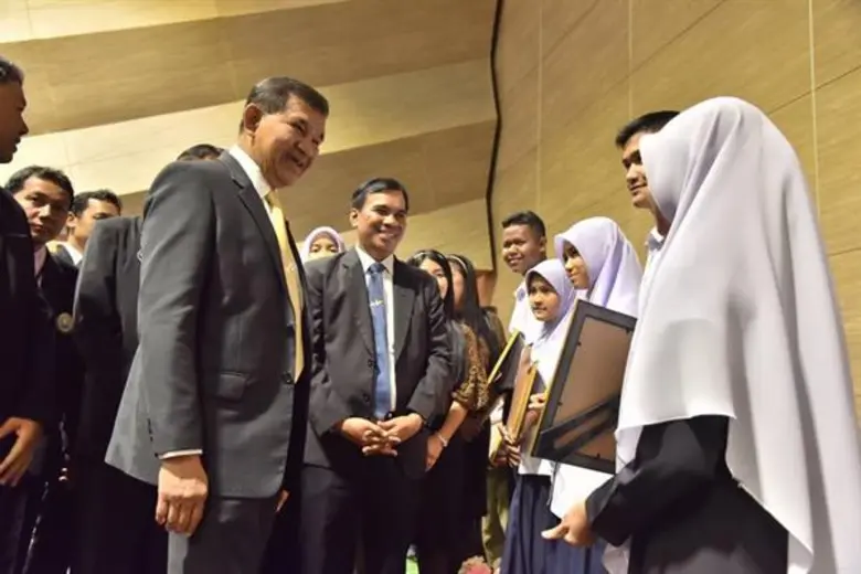 ศธ.ชูหลักคิด “5ร” ขับเคลื่อน 1 ตำบล 1 โรงเรียนคุณภาพ พัฒนาคุณภาพการศึกษาจังหวัดชายแดนภาคใต้อย่างเป็นรูปธรรม