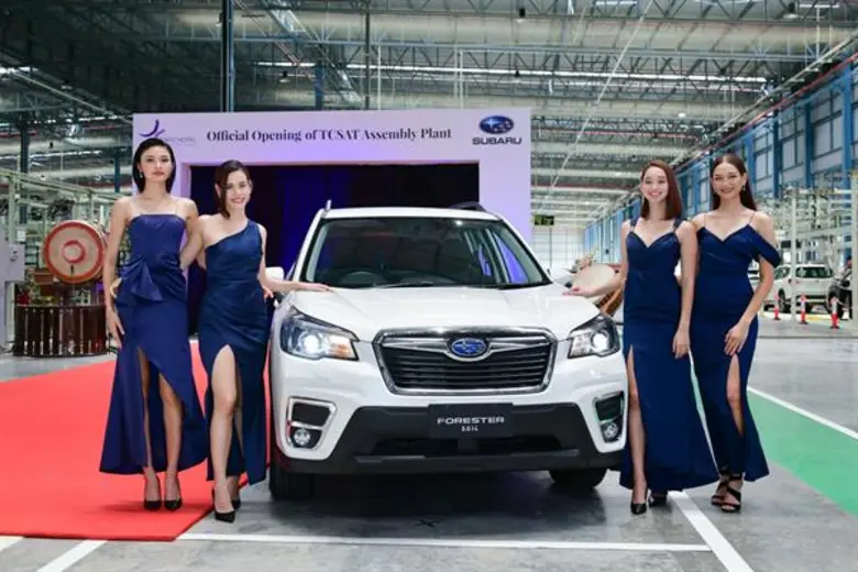 โรงงานแห่งนี้จะประกอบรถยนต์สมรรถนะชั้นเลิ...