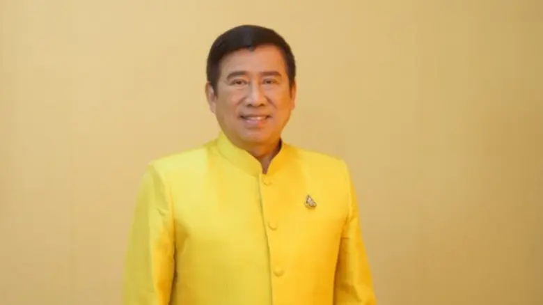 ชาติชาย พยุหนาวีชัย ผู้อำนวยการธนาคารออมส...