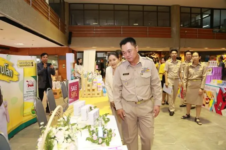 กสอ. โชว์ศักยภาพคลัสเตอร์เครื่องสำอาง เน้นพัฒนาอย่างครบวงจร หวังสร้างแบรนด์ไทยติดลมบนตลาดสากล