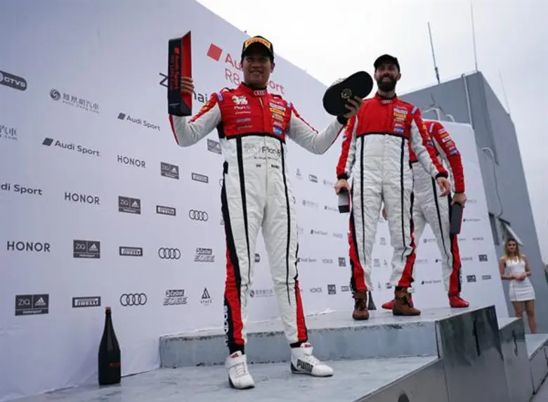 ภูริต ภิรมย์ภักดี จากทีมสิงห์ แพลน-บี บาย...