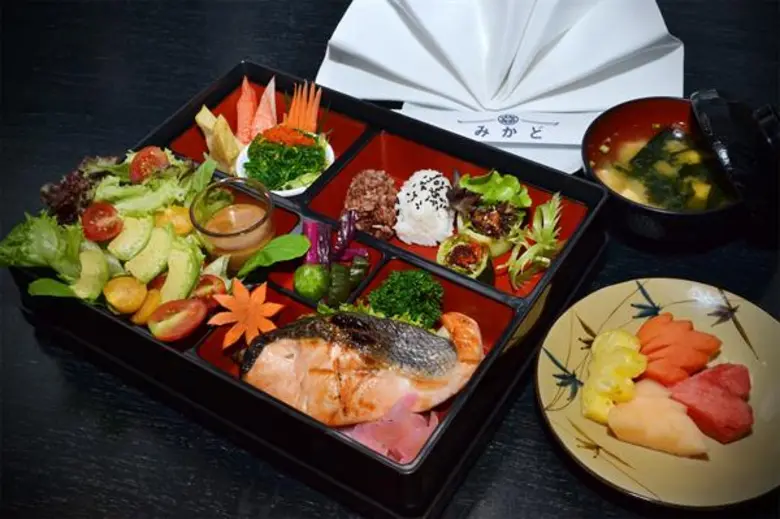 ชุดเบนโตะเพื่อสุขภาพ หน้าร้อนนี้ เชิญคุณม...