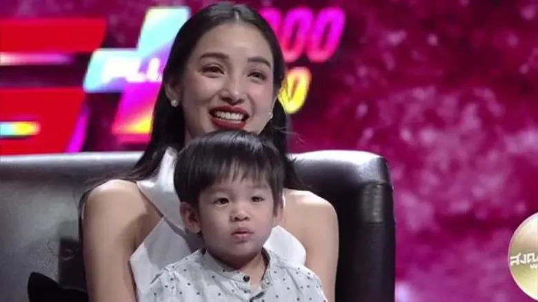 “แพท”ซึ้งน้ำตาไหลเมื่อได้ฟังบทเพลงนี้!! กลางรายการ “Melody To Masterpiece สงครามทำเพลง”