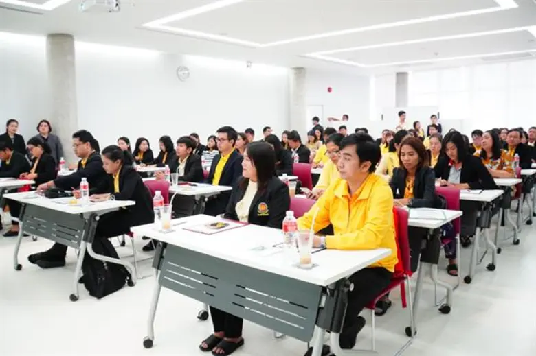 สำนักงานคณะกรรมการการอาชีวศึกษา (สอศ.) ร่...