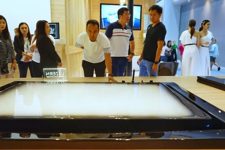 คริสตินา ต่อยอด นวัตกรรม "OXYZKIN" มาพร้อ...