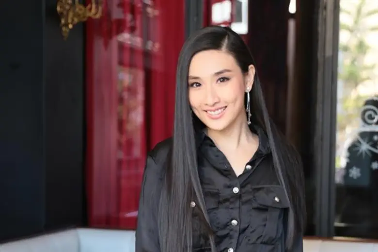 หลังจากผันตัวเองเป็นนักแสดงอิสระเต็มตัวก็...