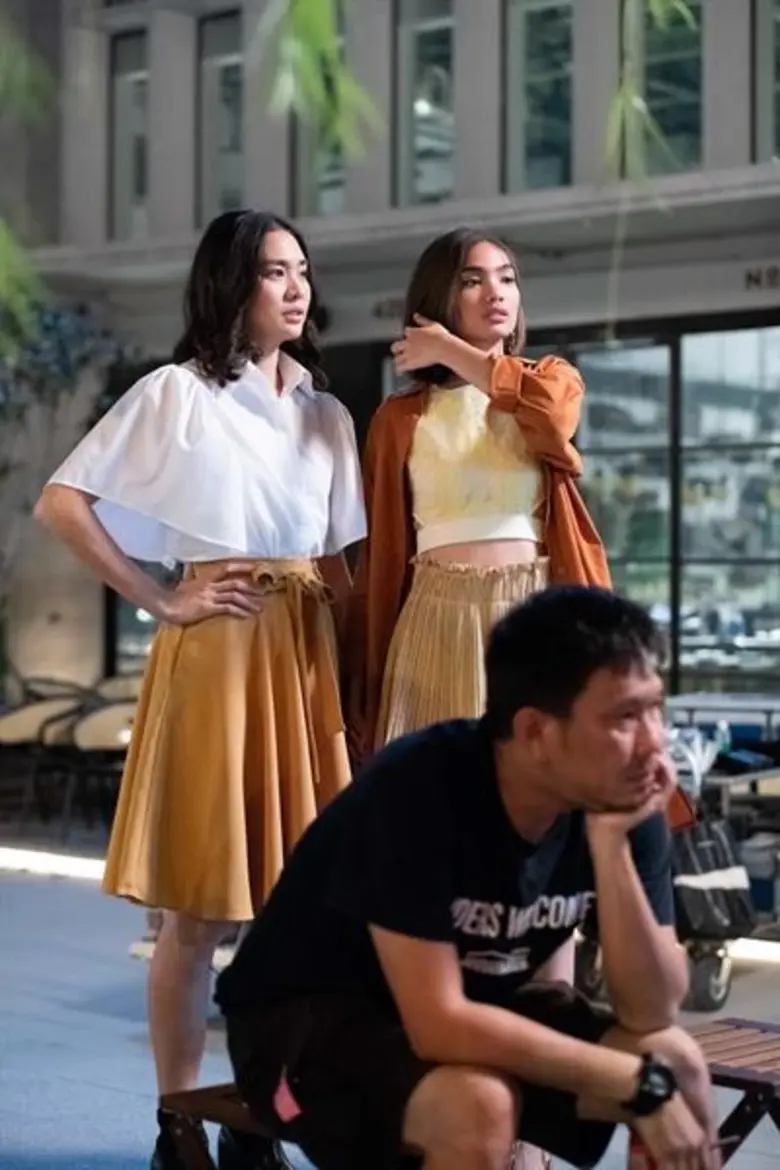 สามสาวสุดสตรอง กวาง สกาย และ น้ำหวาน รุ่น...