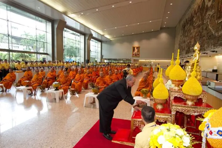 คณะกรรมการธนาคาร คณะผู้บริหาร และพนักงาน ธนาคารกรุงเทพ จำกัด (มหาชน) ร่วมถวายความจงรักภักดี ในโอกาสมหามงคลพระราชพิธีบรมราชาภิเษก พุทธศักราช 2562