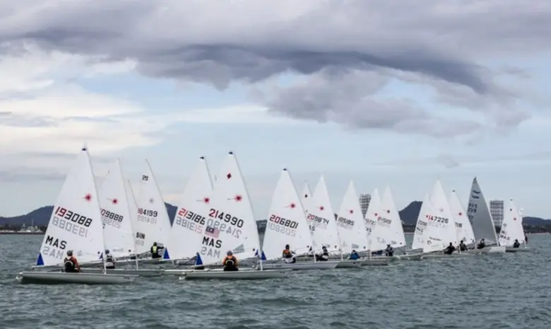 การแข่งขันเรือใบนานาชาติ ท็อป ออฟ เดอะ กั...