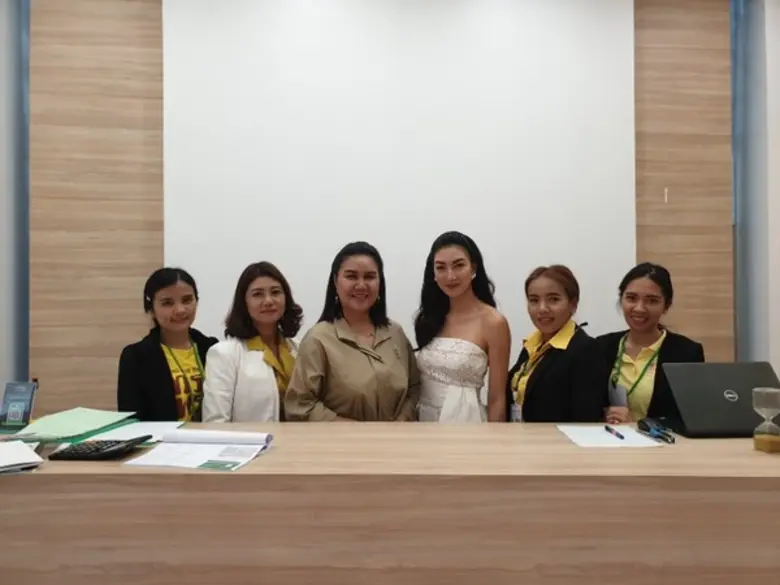 ดาราสาวแพนเค้ก เขมนิจ จามิกรณ์ ได้เข้าเยี...