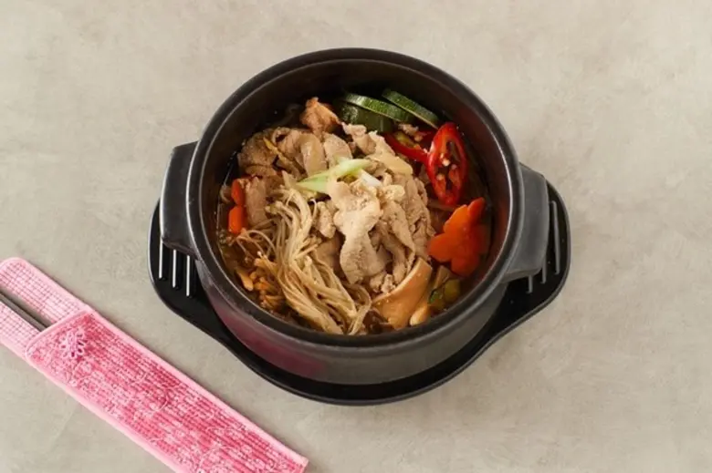 ห้องอาหารเกาหลีคองจู ชั้น 2 โรงแรมปทุมวัน...