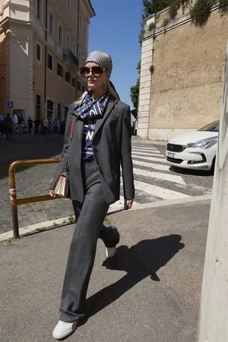 วาเลนติโน่ คอลเลกชั่น รีสอร์ท 2019 อิสรภาพ ความงาม ความแข็งแกร่ง ของกรุงโรม