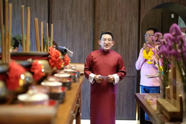 “อาจารย์คฑา” ชวน “ไหว้หม่าโจ้ว” ที่ล้ง 1919 เสริมพลังทำงาน-สร้างธุรกิจสู่ครึ่งหลังปีหมูทอง แนะเคล็ดขอพรถูกวิธี