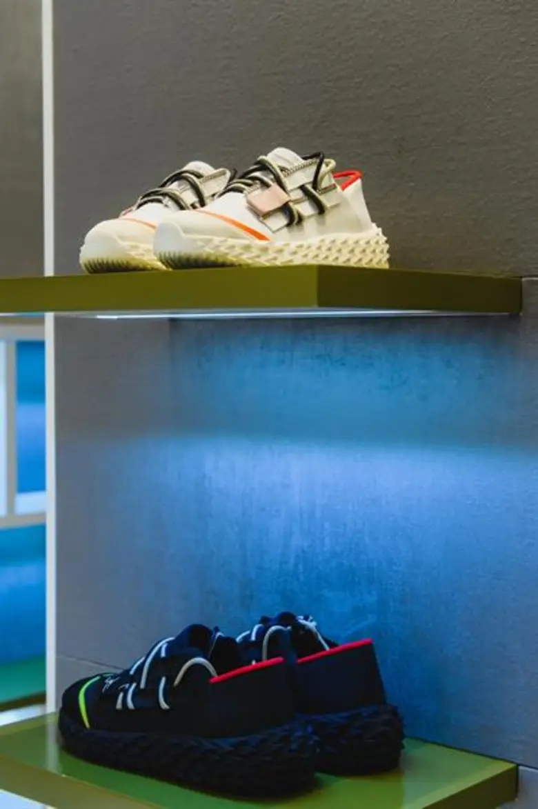 “จูเซปเป ซานอตติ” คอลเลกชั่น สปริง/ซัมเมอร์ 2019 “ทุกๆ วันเป็นเหมือนการเดินพรมแดง”