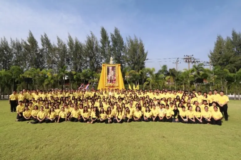 บี.กริม จัดพิธีถวายราชสดุดีเฉลิมพระเกียรต...