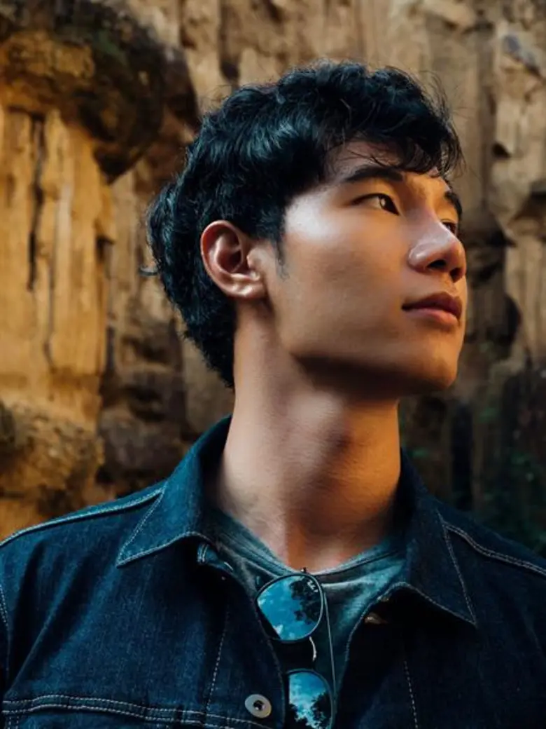 หลายคนคงรู้จักเพจท่องเที่ยวชื่อดังอย่าง P...