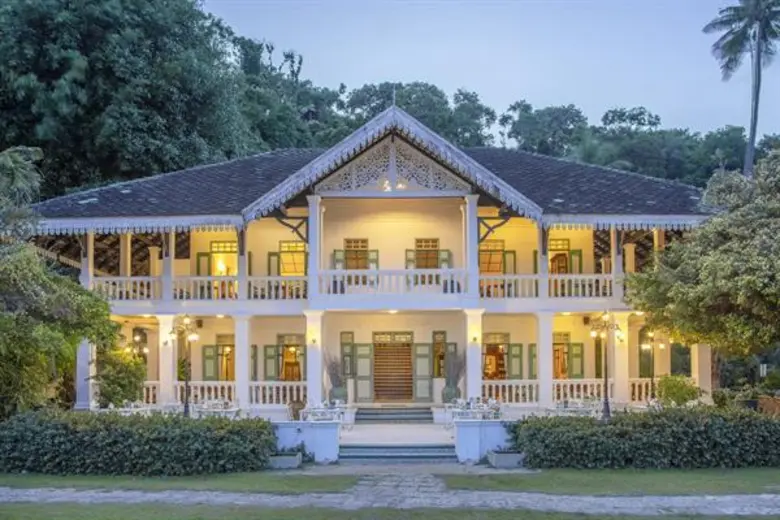 จัดจ้านสไตล์ภูเก็ต เด็ดอร่อยสไตล์เมืองกรุง ชุดอาหารไทยตำรับ “พันวาเฮ้าส์” สีสันความอร่อย 2 สไตล์ ณ โรงแรมเคปพันวา ภูเก็ต