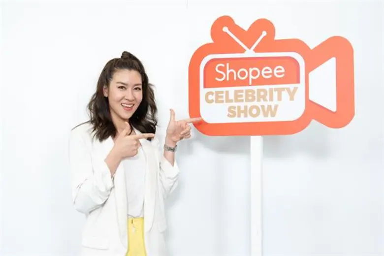 ไม่พูดถึงไม่ได้แล้วสำหรับสาวเชียร์ ฑิฆัมพ...