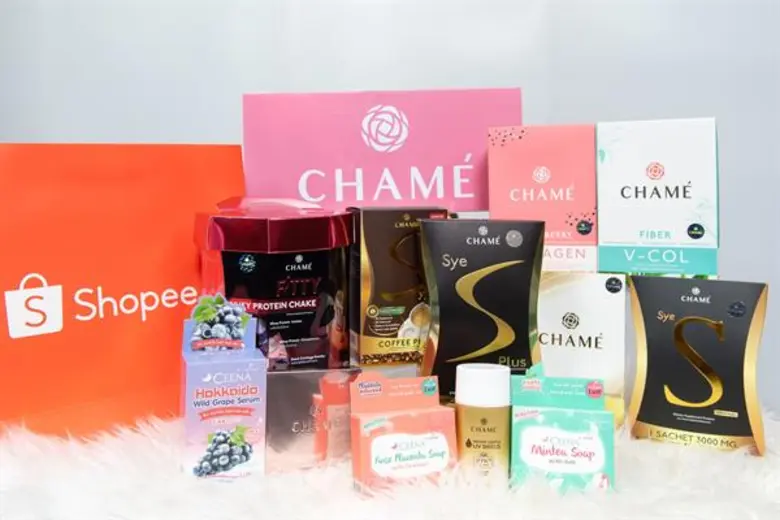 เคล็ดลับเสริมเสน่ห์ให้ปัง พร้อมนั่งฟัง 'เชียร์ ฑิฆัมพร’ เคลียร์ทุกแง่มุม ความสำเร็จที่ไม่ได้มาแบบโชคช่วย