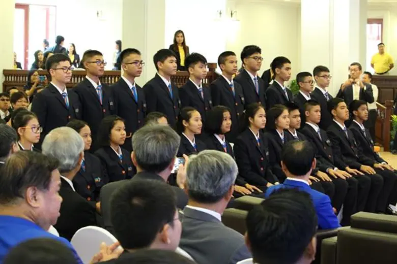 สถาบันเทคโนโลยีพระจอมเกล้าเจ้าคุณทหารลาดก...