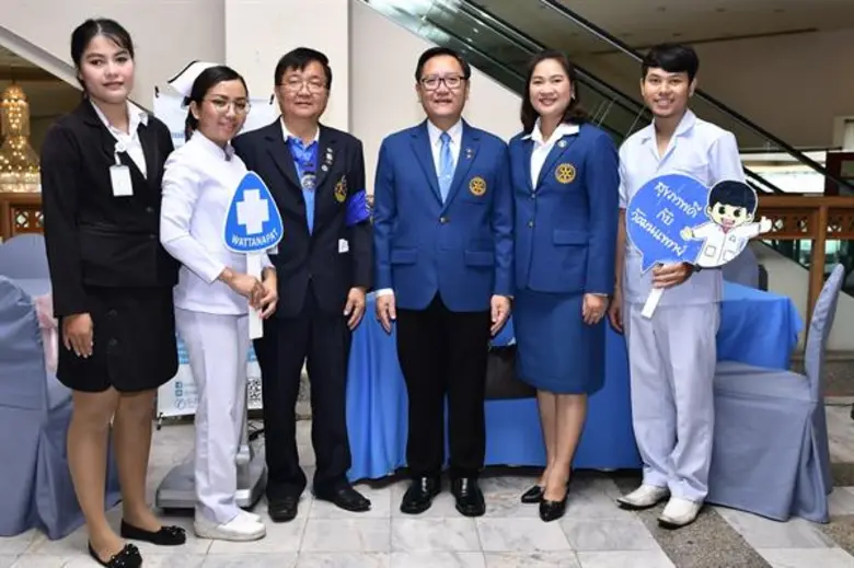 นายสกนธ์ อึ่งสร้อยทอง (ที่ 3 จากขวา) ผู้ว...