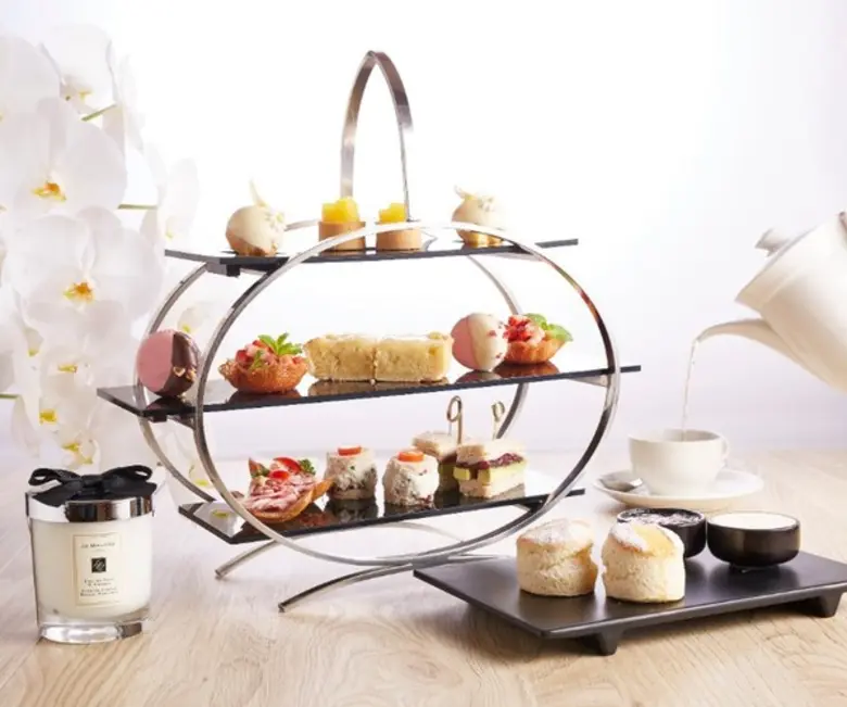 ดื่มด่ำสุนทรียรสแห่งการดื่มชายามบ่าย ณ ดิโพลแมท บาร์ โรงแรมคอนราด กรุงเทพฯ