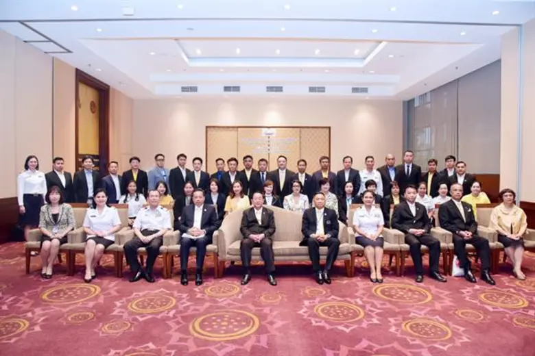 นายอาคม เติมพิทยาไพสิฐ รัฐมนตรีว่าการกระทรวงคมนาคม ...