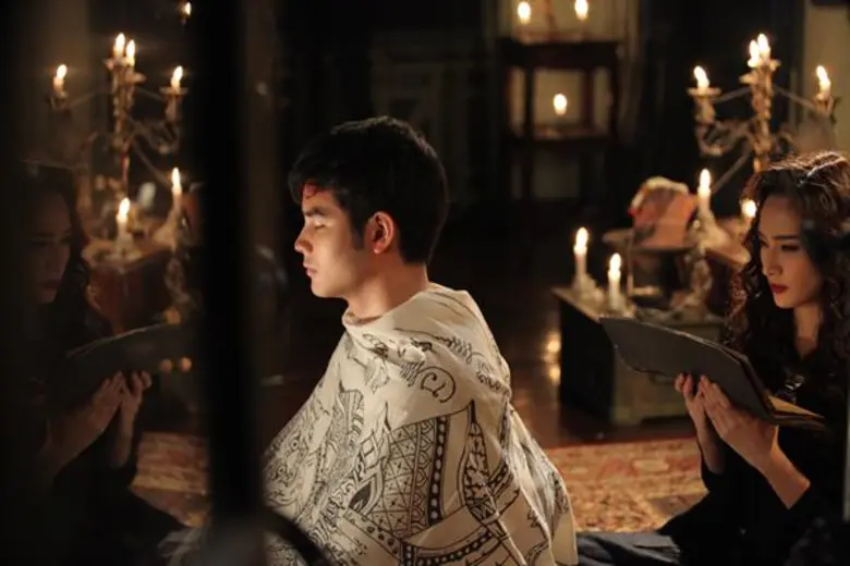 “โบ๊ท-ธารา” หนุ่มดาวรุ่งมากความสามารถกับบทบาทที่ท้าทายในบท “ริว และ ทัตตะนาคา” หนุ่มสัมผัสที่6 ใน “เพลิงนาคา”