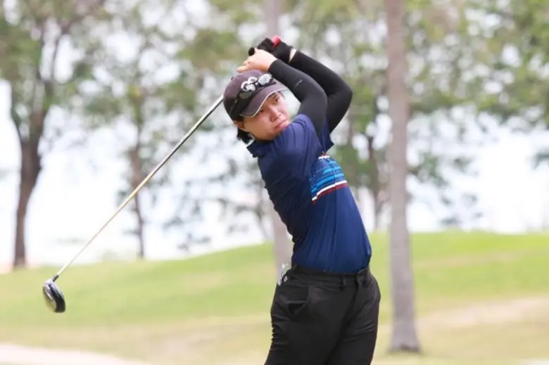 อรณิชา เปิด 6 อันเดอร์โปรสตรี สนาม 5 ที่ปาล์มฮิลส์