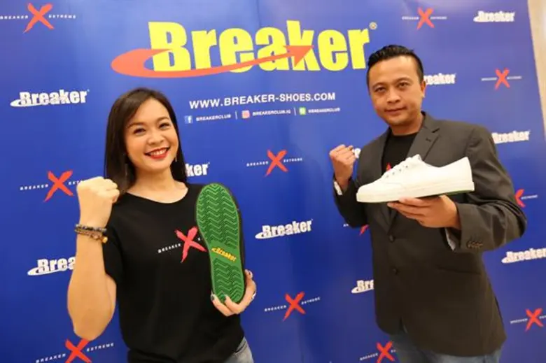 นายวิษณุ วงศ์วีระนนท์ชัย รองกรรมการผู้จัด...