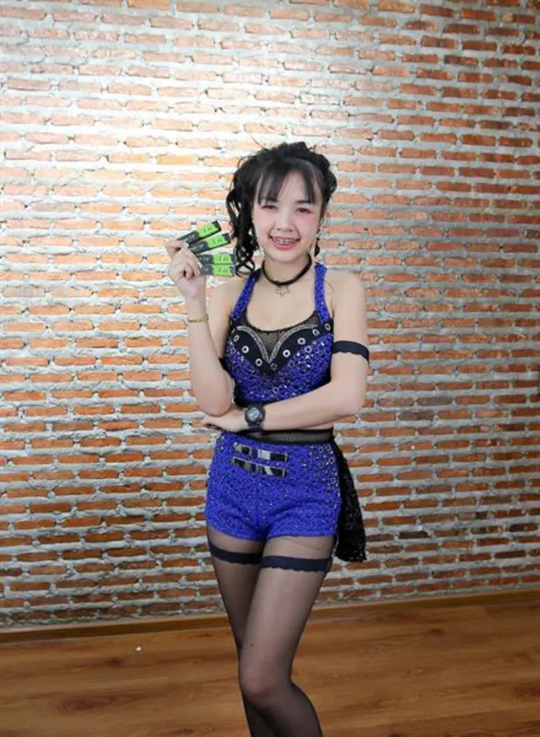 ชีวิตติดดาว มีค่ายเพลงเป็นของตัวเองได้เพร...