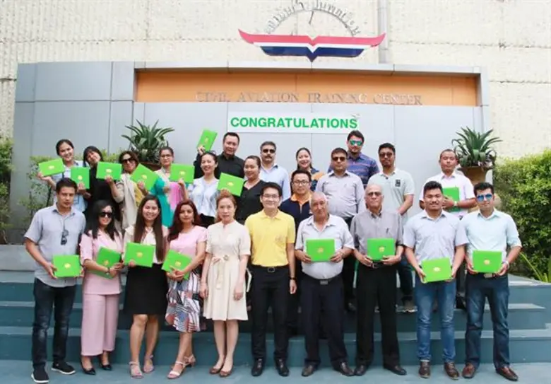 สบพ. มอบประกาศนียบัตรหลักสูตรพนักงานอำนวย...